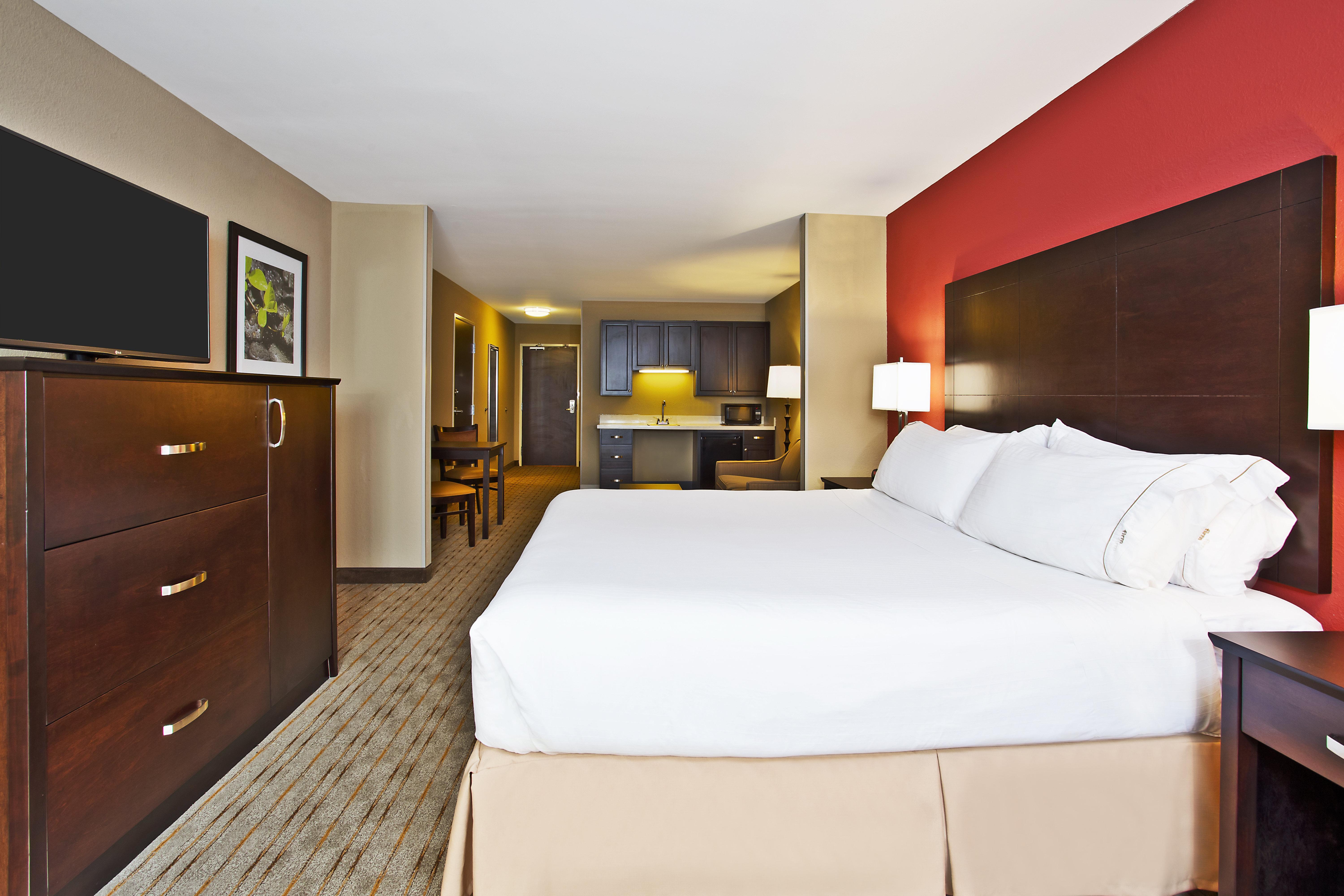 Holiday Inn Express & Suites Springfield By Ihg Exterior foto